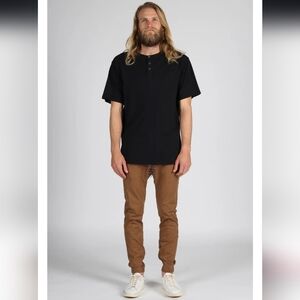 NEW LIRA Weekend Jogger 2.0 Khaki